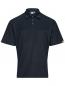 Preview: Das Bild zeigt ein dunkelblaues Poloshirt mit kurzen Ärmeln und einem klassischen Kragen. Es hat drei Knöpfe am Ausschnitt und feine Streifen. An der Ecke ist ein gelbes Logo.