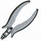 Preview: The image shows a "nail clipper" pliers with ergonomic handles. It has a curved shape and a sharp blade suitable for cutting nails.