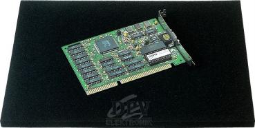 Das Bild zeigt eine grüne Platine, die eine elektronische Schaltung darstellt. Sie hat viele kleine Bauteile, Anschlüsse und einen langen Anschlussrand, um in einen Computer eingesetzt zu werden.