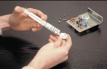 Silikonfreie Wärmeleitpaste HTC02S