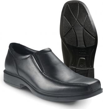 Das Bild zeigt einen eleganten, schwarzen Herrenschuh aus Leder. Er hat eine feste Sohle mit Rillen für besseren Halt und eine schlanke, makellose Form, ideal für formelle Anlässe.