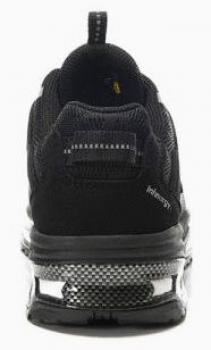 Das Bild zeigt die Rückseite eines schwarzen Sportschuhs. Der Schuh hat eine gepolsterte Ferse und ein modulares Design mit einer transparenten, flexiblen Sohle.