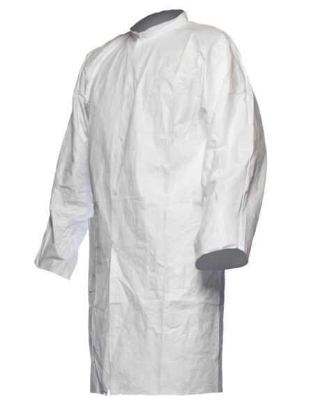 The image shows a white coat with long sleeves and a high collar. The coat is simply cut and without buttons, suitable for hygienic purposes or as protective clothing.