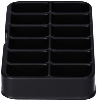 Das Bild zeigt eine schwarze Eiswürfelschale mit 12 rechteckigen Fächern. Die Schale hat leicht abgerundete Kanten und eine flache, stabile Basis. Sie ist aus Kunststoff.