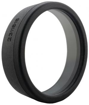 Das Bild zeigt einen schwarzen, runden Ring aus mattem Material mit einer transparenten Innenfläche. An der Außenseite sind Zahlen eingeprägt. Der Ring wirkt stabil und schlicht.