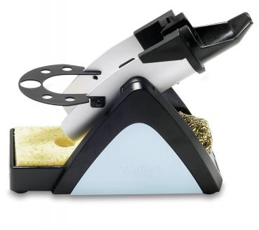 Das Bild zeigt einen elektrischen Bleistiftspitzer. Er hat eine ergonomische Form mit einem grauen Gehäuse, einer Auffangschale und einer runden Öffnung für den Bleistift.