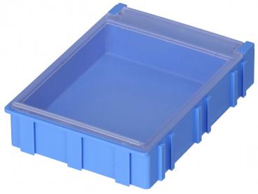 Es handelt sich um eine rechteckige, flache Box aus blauem Kunststoff. Sie hat einen durchsichtigen Deckel und eine strukturierte Oberfläche. Ideal zum Aufbewahren von Kleinteilen.
