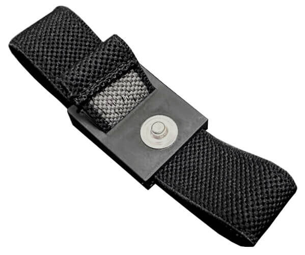 Das Bild zeigt ein schwarzes, flaches Band aus robustem Material mit einem mittigen Druckknopf. Es hat zwei Schlaufen an den Enden, die zusammen eine Art Verschluss bilden.