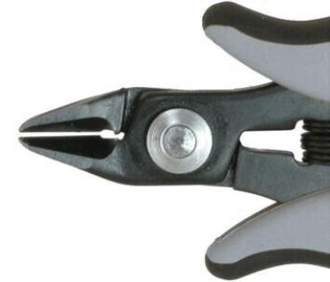 Das Bild zeigt eine Zange mit einer spitzen, schmalen Öffnung. Der Körper ist schwarz mit grauen, ergonomischen Griffen. In der Mitte ist eine Metallachse zu sehen.