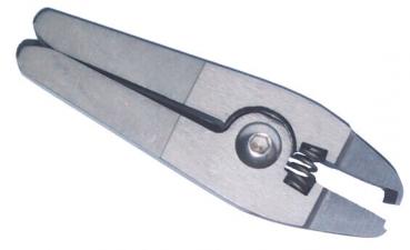 Das Bild zeigt technische Illustrationen von Werkzeugen. Oben sind schematische Darstellungen von Schneide- und Quetschwerkzeugen. Unten sind verschiedene Werkzeugspitzen abgebildet.