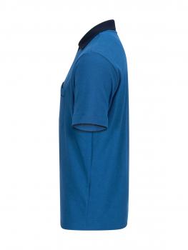 Das Bild zeigt ein kurzärmeliges Poloshirt in leuchtendem Blau. Der Kragen ist schwarz, und das Shirt hat eine einfache, schlichte Form ohne besondere Verzierungen.