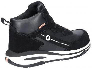 Der Schuh ist ein schwarzer High-Top-Sneaker. Er besteht aus Leder und Wildleder, hat eine weiße Sohle mit schwarzer Gummisohle sowie einige orangefarbene Akzente. Robust und sportlich.
