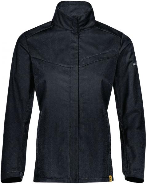 Die dünne, schwarze Jacke hat einen hohen Kragen und ist schmal geschnitten. Es gibt eine leicht strukturierte Oberfläche mit einem schlichten, sportlichen Design und keiner sichtbaren Kapuze.