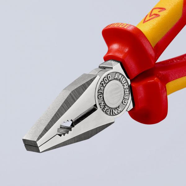 The image shows a pair of pliers with red and yellow handles. The gripping surfaces are made of shiny metal and have a serrated structure. It is suitable for gripping and cutting objects.