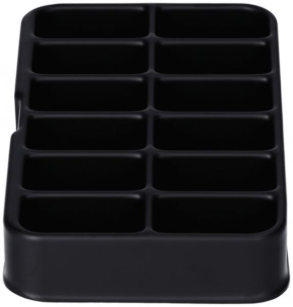Das Bild zeigt eine schwarze Eiswürfelschale mit 12 rechteckigen Fächern. Die Schale hat leicht abgerundete Kanten und eine flache, stabile Basis. Sie ist aus Kunststoff.