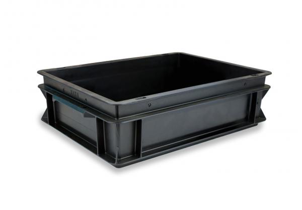 The image shows a black, flat plastic box. It has a rectangular shape, high side walls, and is sturdily made, ideal for storing or transporting items.