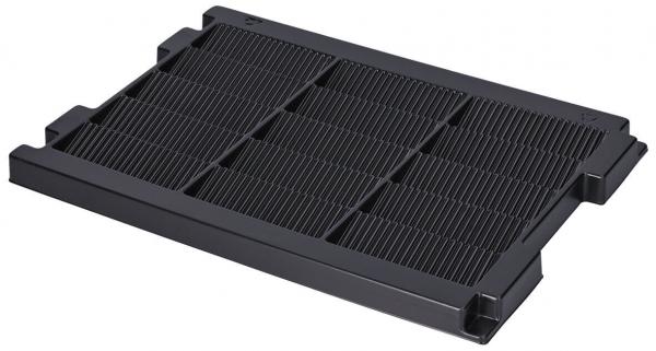 Das Bild zeigt eine schwarze, rechteckige Platine mit mehreren horizontalen Rillen. Sie hat abgerundete Ecken und einen erhöhten Rand, was auf eine stabile Konstruktion hinweist.