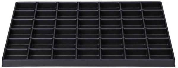 Das Bild zeigt ein schwarzes Ablagefach mit 42 kleinen Fächern. Die Fächer sind gleichmäßig angeordnet und bieten Platz für kleine Gegenstände oder Dokumente.