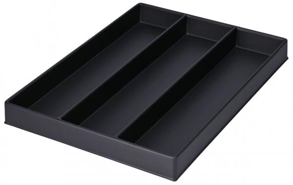 Das Bild zeigt eine schwarze Ablage mit drei länglichen Fächern. Sie ist flach und rechteckig, ideal zum Sortieren von Büromaterial oder Besteck. Die Wände sind leicht erhöht.
