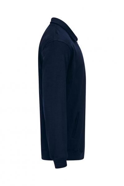 Das Bild zeigt einen dunkelblauen Pullover im Profil. Er hat lange Ärmel und einen Kragen. Der Stoff wirkt glatt, und der Pullover ist körperbetont geschnitten.