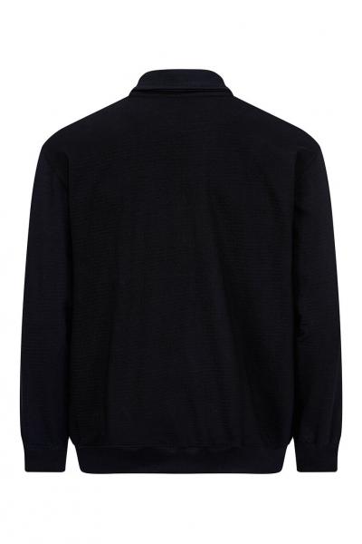 Das Bild zeigt die Rückansicht eines schwarzen Poloshirts mit einem Kragen und langen Ärmeln. Es hat einen schlichten, klassischen Schnitt ohne auffällige Details.
