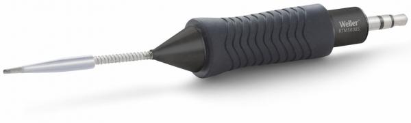 Das Bild zeigt ein Werkzeug, das aussieht wie ein Stift. Es hat einen dreieckigen, gummierten Griff und eine dünne, metallische Spitze, die leicht gebogen ist.