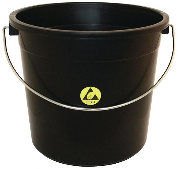 The image shows a black plastic bucket with a sturdy metal handle. It has a round shape and a smooth surface. On the side, there is a striking yellow symbol.