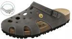 Preview: Der Schuh ist ein grauer Clog mit großen Löchern und einer Schnalle. Die Sohle ist aus Kork und hat ein strukturiertes Profil, was guten Halt bietet. Er ist leicht und bequem.