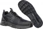 Preview: Das Bild zeigt einen schwarzen Sportschuh mit einem atmungsaktiven Obermaterial. Die Sohle hat ein strukturiertes Muster für guten Halt. Die Schuhspitze ist leicht rundlich und der Schuh hat eine moderne, sportliche Form.