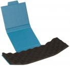 Preview: Das Bild zeigt eine aufgeschlagene blaue Verpackung. Sie enthält eine wellenförmige, schwarze Schaumstoffeinlage. Die Schaumstoffoberfläche ist weich und hat eine strukturelle Wellenform.