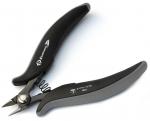 Preview: The image shows a plant cutter with black, ergonomic handles. The blades are sharp and face outward, connected by a metal spring in the middle.